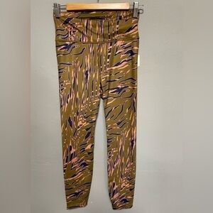 NWT JoyLab Riley abstract animal print leggings. Size XS